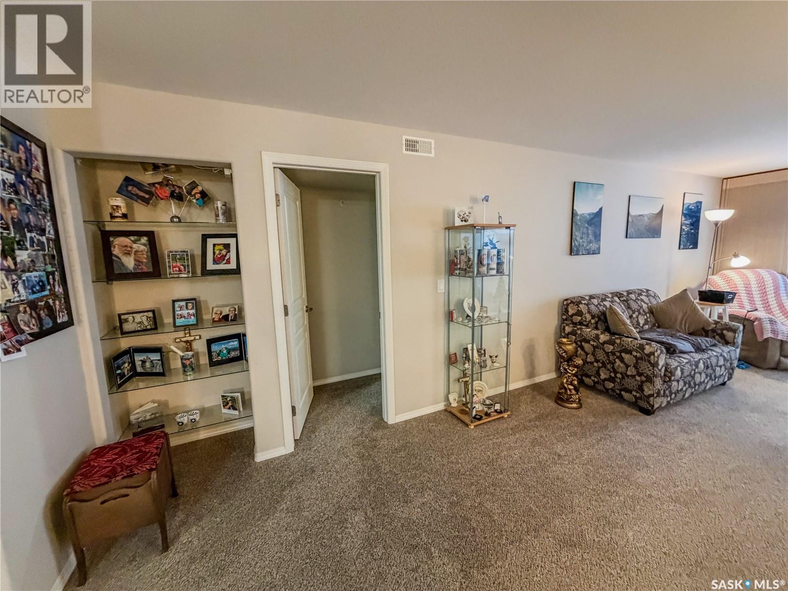 306 345 Morrison Drive, Yorkton, Saskatchewan  S3N 3C4 - Photo 10 - SK027904