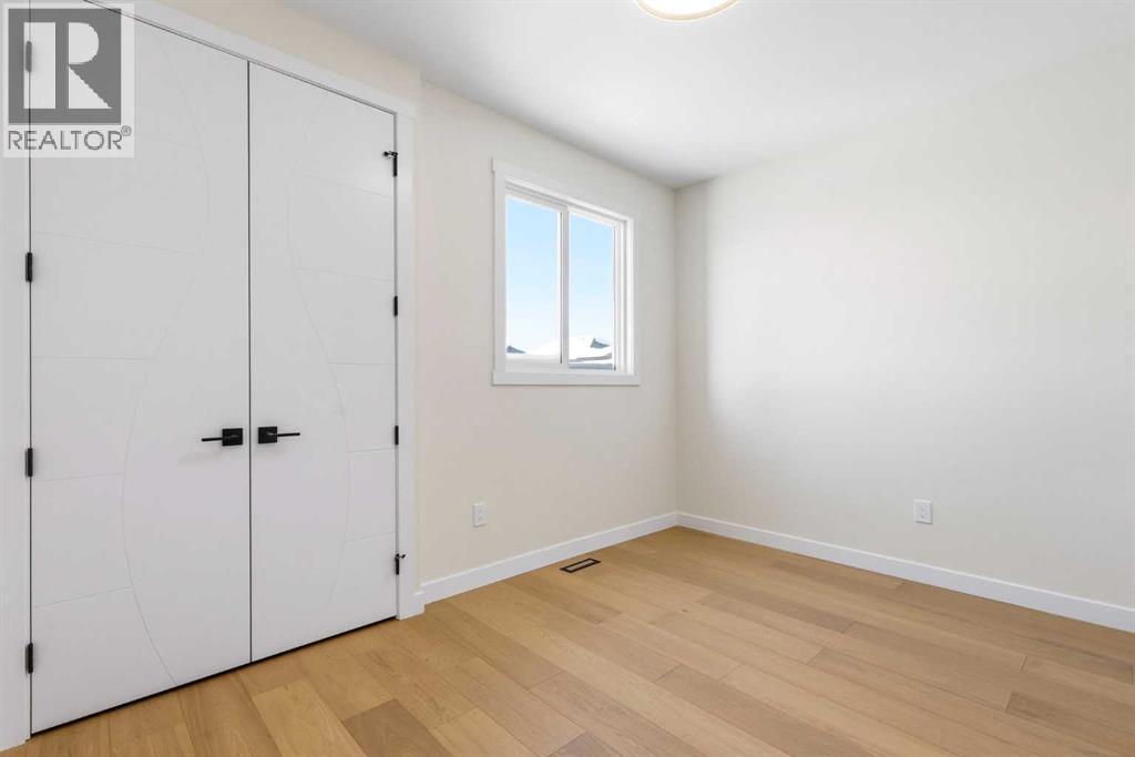 343 Waterford Grove, Chestermere, Alberta  T1X 2Z9 - Photo 9 - A2282847