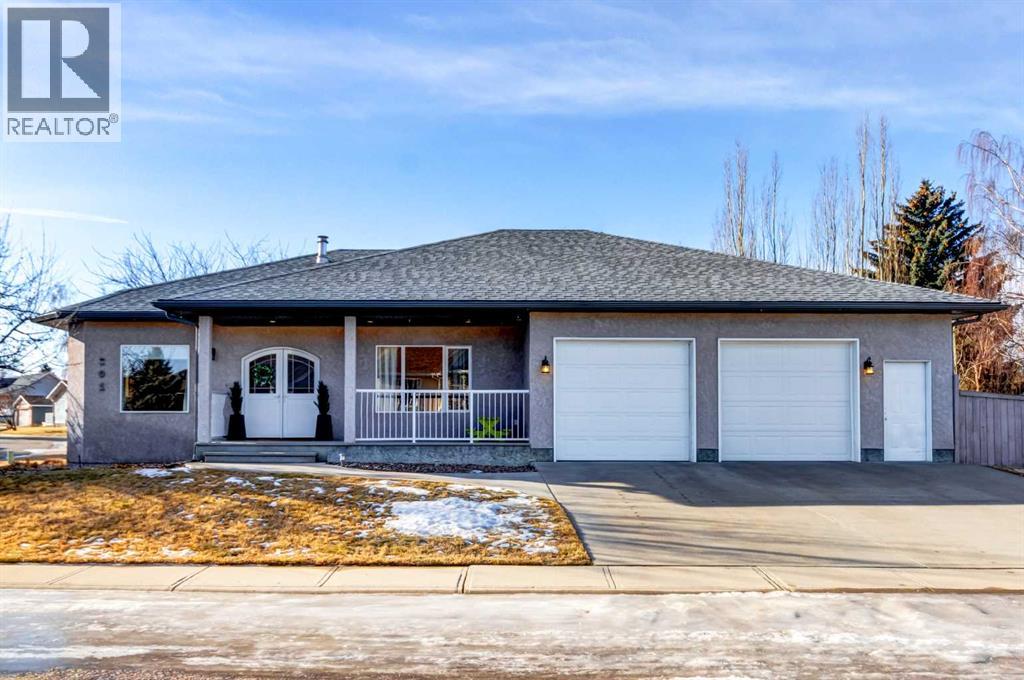 201 Aspen Way, Vulcan, Alberta  T0L 2B0 - Photo 3 - A2283694