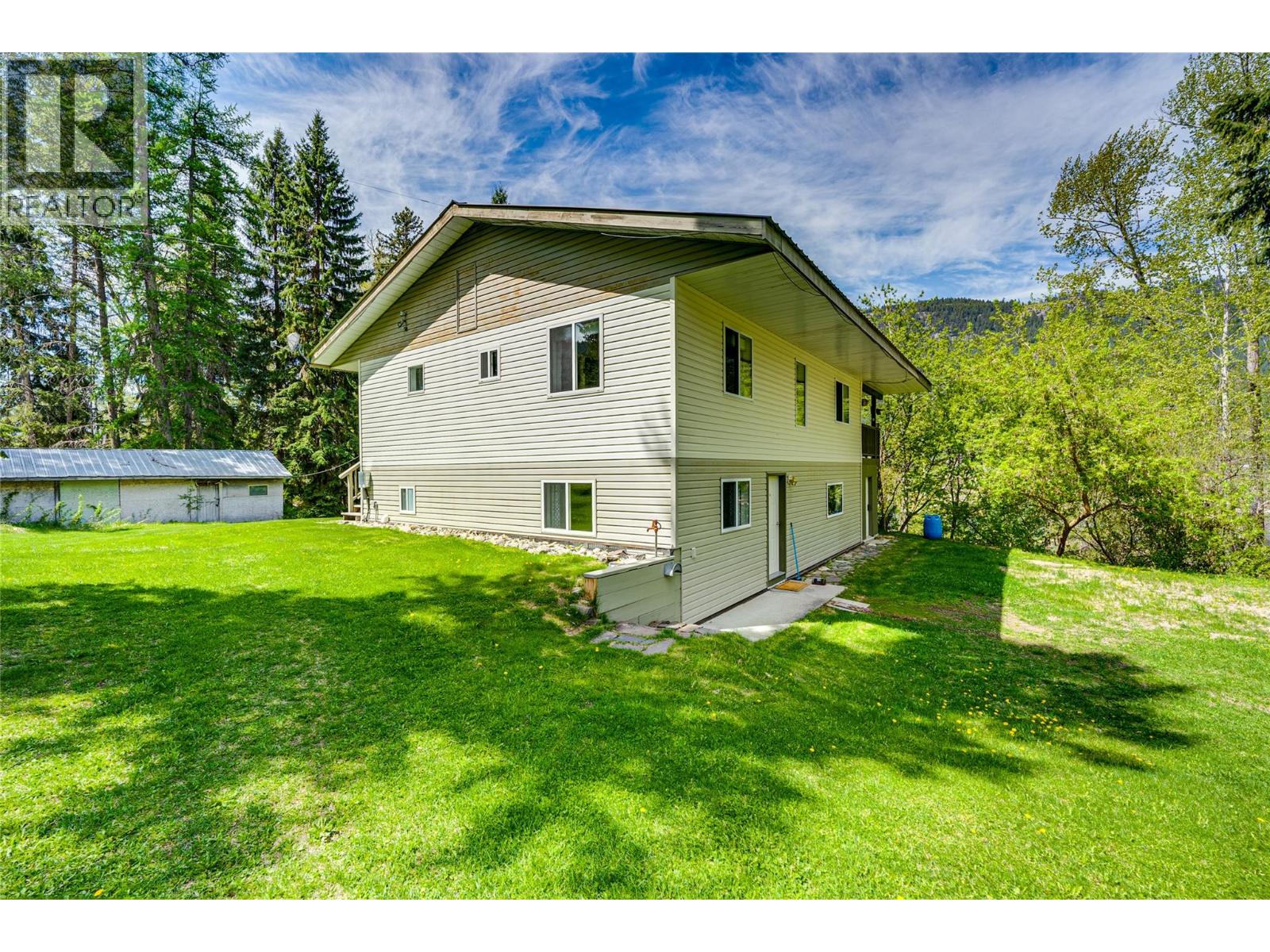3315 Fiva Creek Road S, Westbridge, British Columbia  V0H 1Y0 - Photo 14 - 10374504