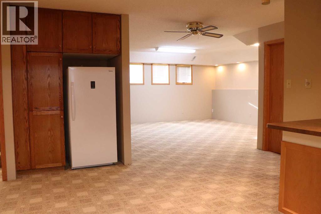 164 Mt Crandell Crescent W, Lethbridge, Alberta  T1K 6L8 - Photo 14 - A2283005