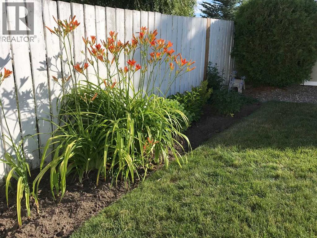 164 Mt Crandell Crescent W, Lethbridge, Alberta  T1K 6L8 - Photo 24 - A2283005