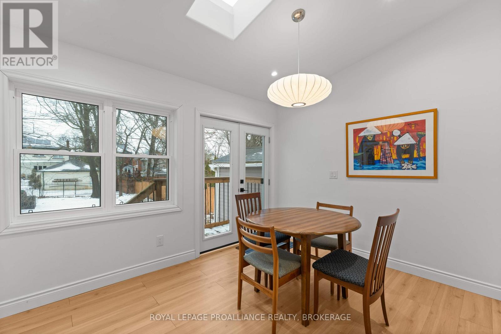 29 Livingston Avenue, Kingston (Central City East), Ontario  K7L 4L1 - Photo 21 - X12755736