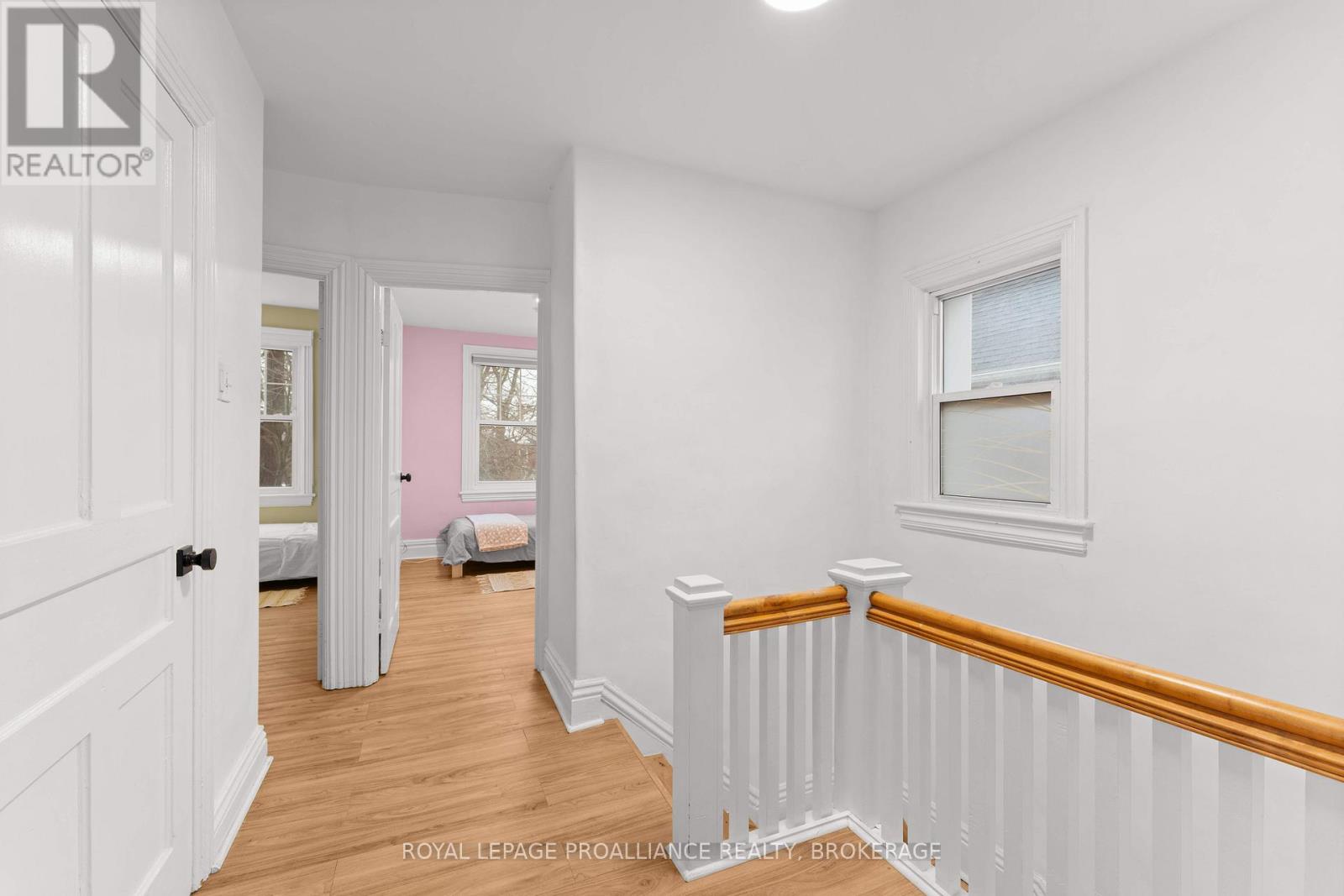 29 Livingston Avenue, Kingston (Central City East), Ontario  K7L 4L1 - Photo 26 - X12755736