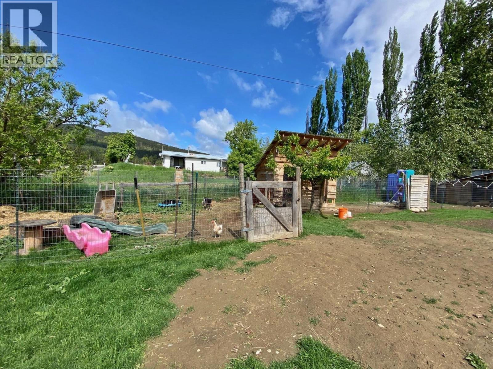 9857-9861 Church Street, Little Fort, British Columbia  V0E 2C0 - Photo 17 - 10374891