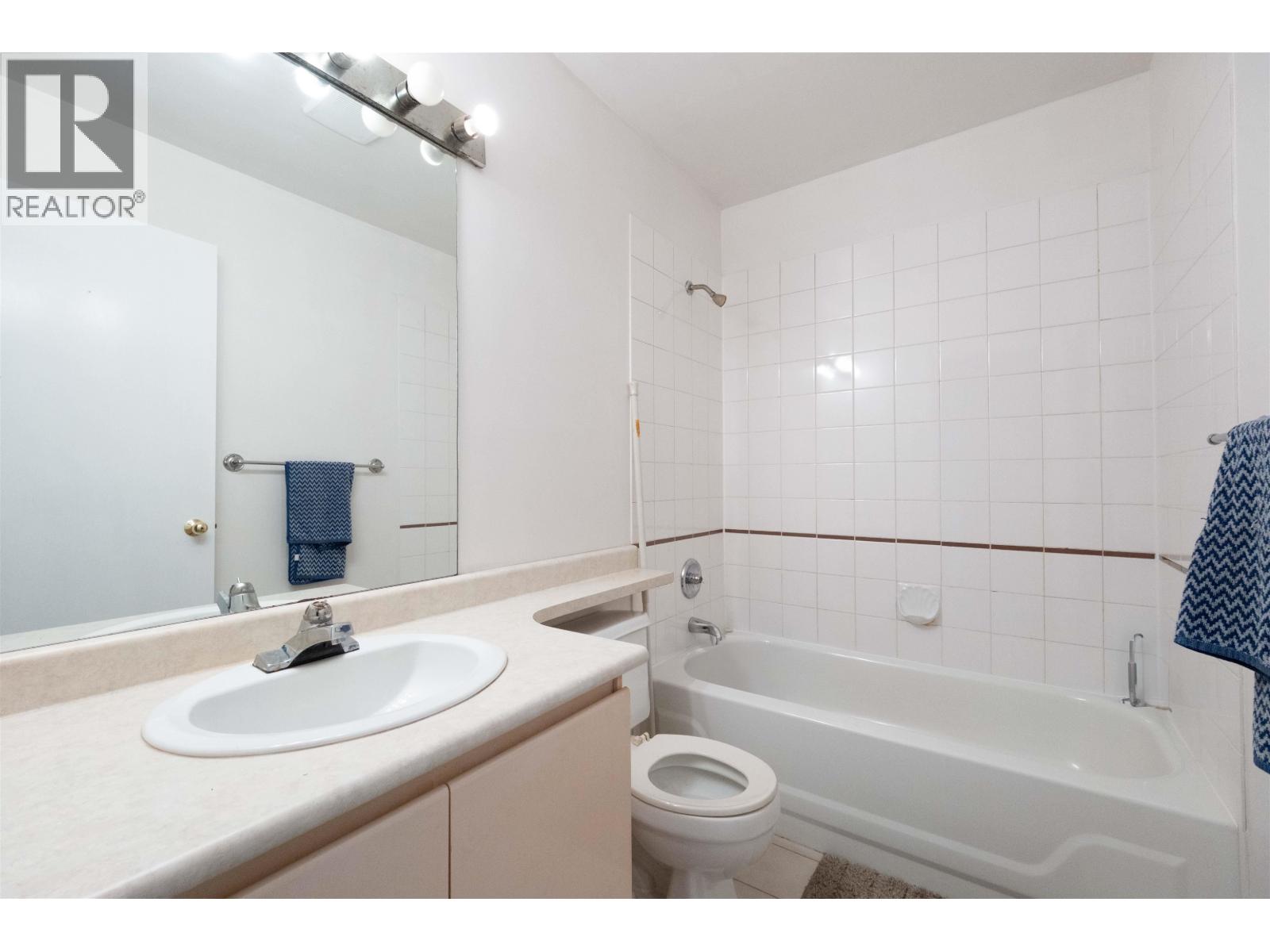 3371 Fieldstone Avenue, Vancouver, British Columbia  V5S 4R9 - Photo 14 - R3086291