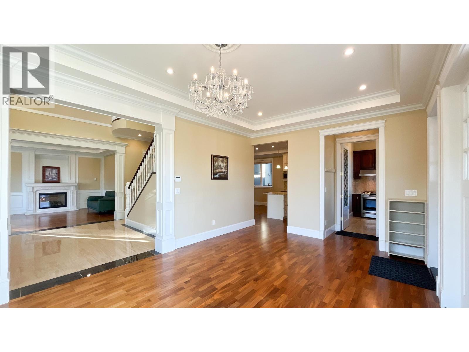 4319 Greta Street, Burnaby, British Columbia  V5J 1N9 - Photo 6 - R3086293