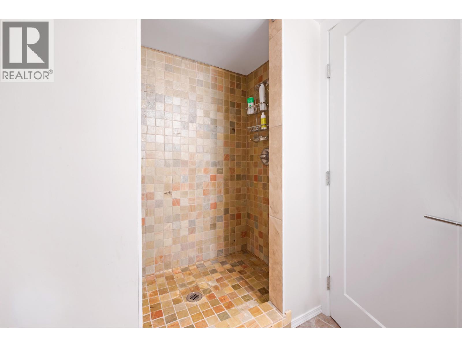 2675 Dundas Street, Vancouver, British Columbia  V5K 1R1 - Photo 24 - R3086323