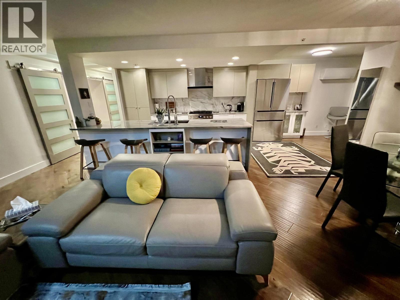 2706 1033 Marinaside Crescent, Vancouver, British Columbia  V6Z 3A3 - Photo 4 - R3086315