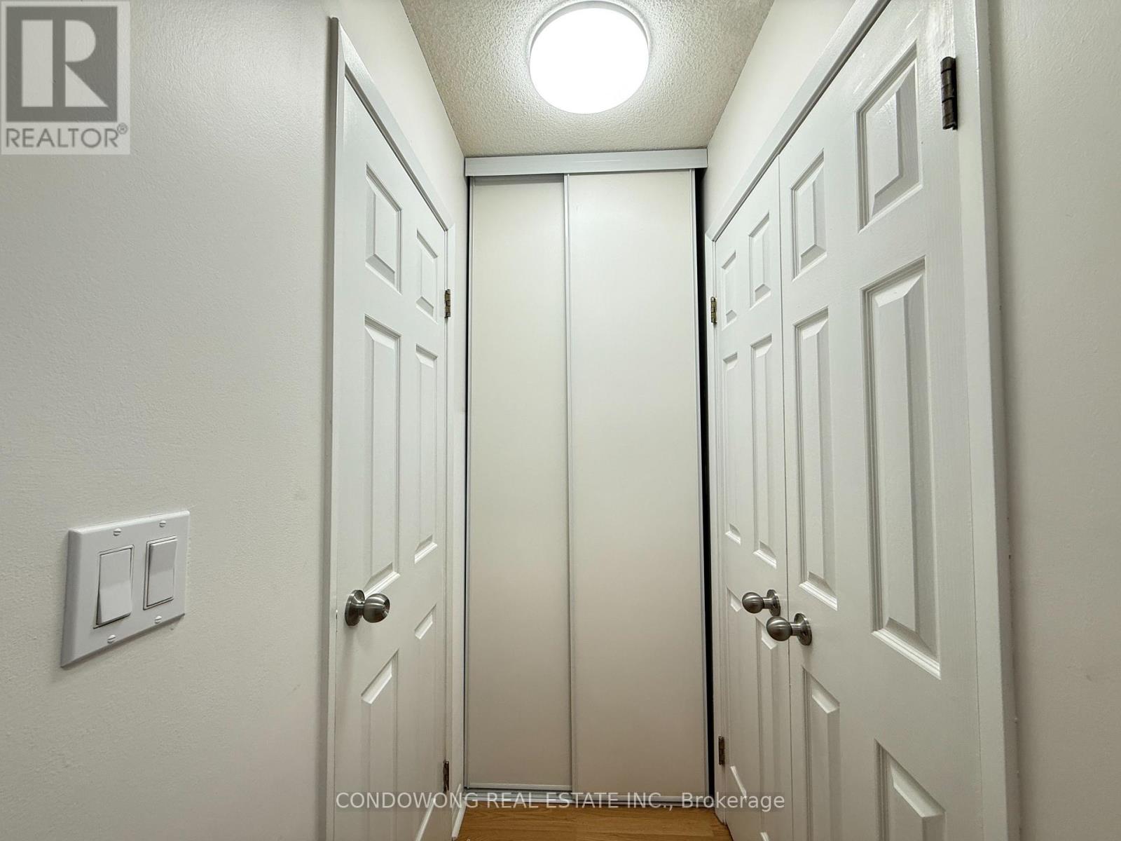 712 - 222 The Esplanade, Toronto, Ontario  M5A 4M8 - Photo 10 - C12755726