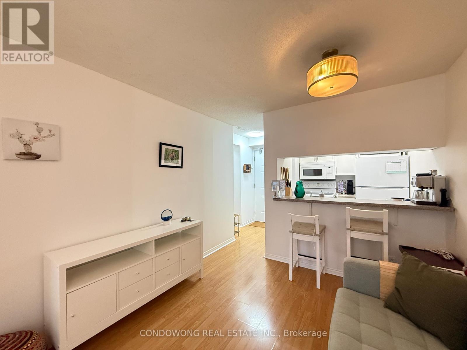 712 - 222 The Esplanade, Toronto, Ontario  M5A 4M8 - Photo 3 - C12755726