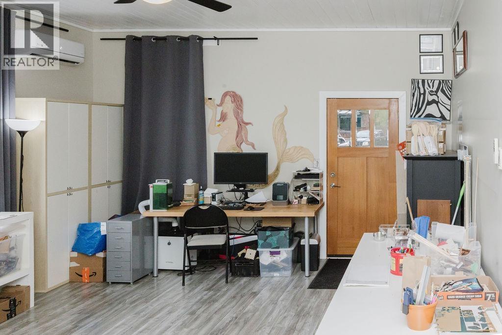 1405 Velvet Road, Gibsons, British Columbia  V0N 1V0 - Photo 13 - R3079123