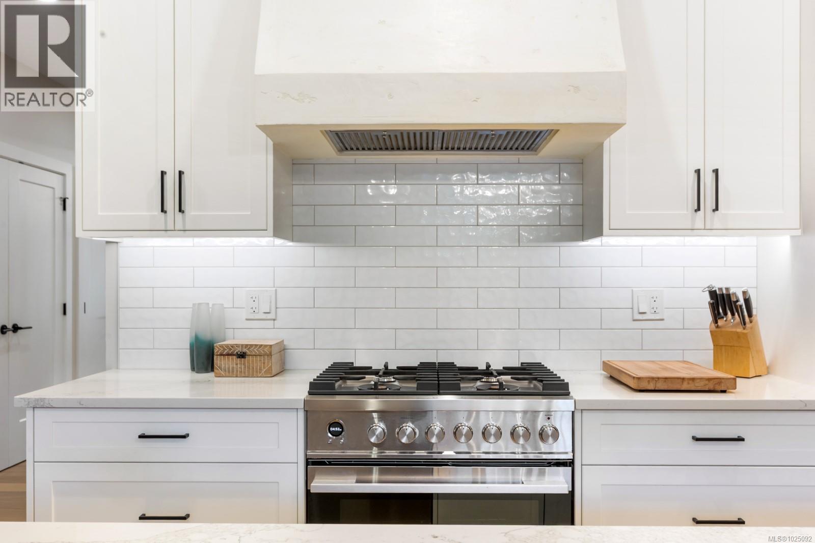 137 4098 Buckstone Rd, Courtenay, British Columbia  V9N 0H2 - Photo 39 - 1025092