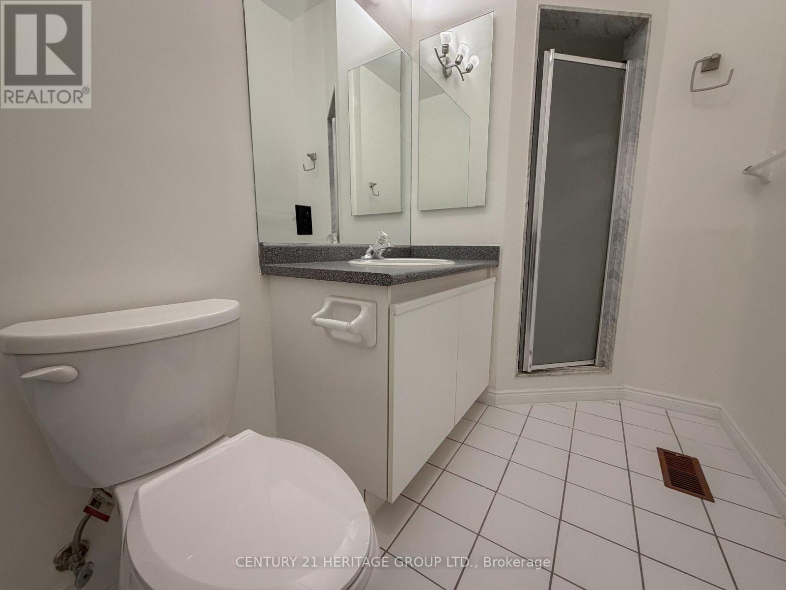 312 - 900 Steeles Avenue, Vaughan, Ontario  L4J 8C2 - Photo 18 - N12755702