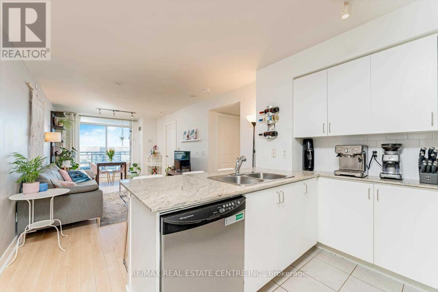 1711 - 50 Lynn Williams St Street, Toronto, Ontario  M6K 3R9 - Photo 2 - C12755458