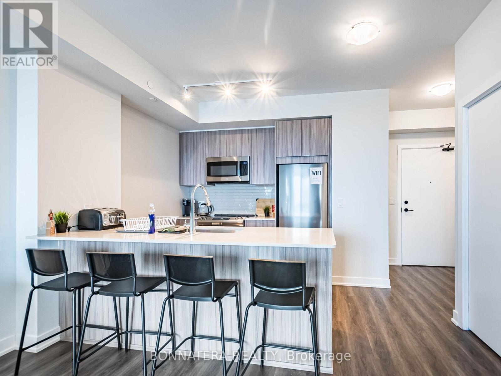 3302 - 4130 Parkside Village Drive, Mississauga, Ontario  L5B 0L7 - Photo 17 - W12755700