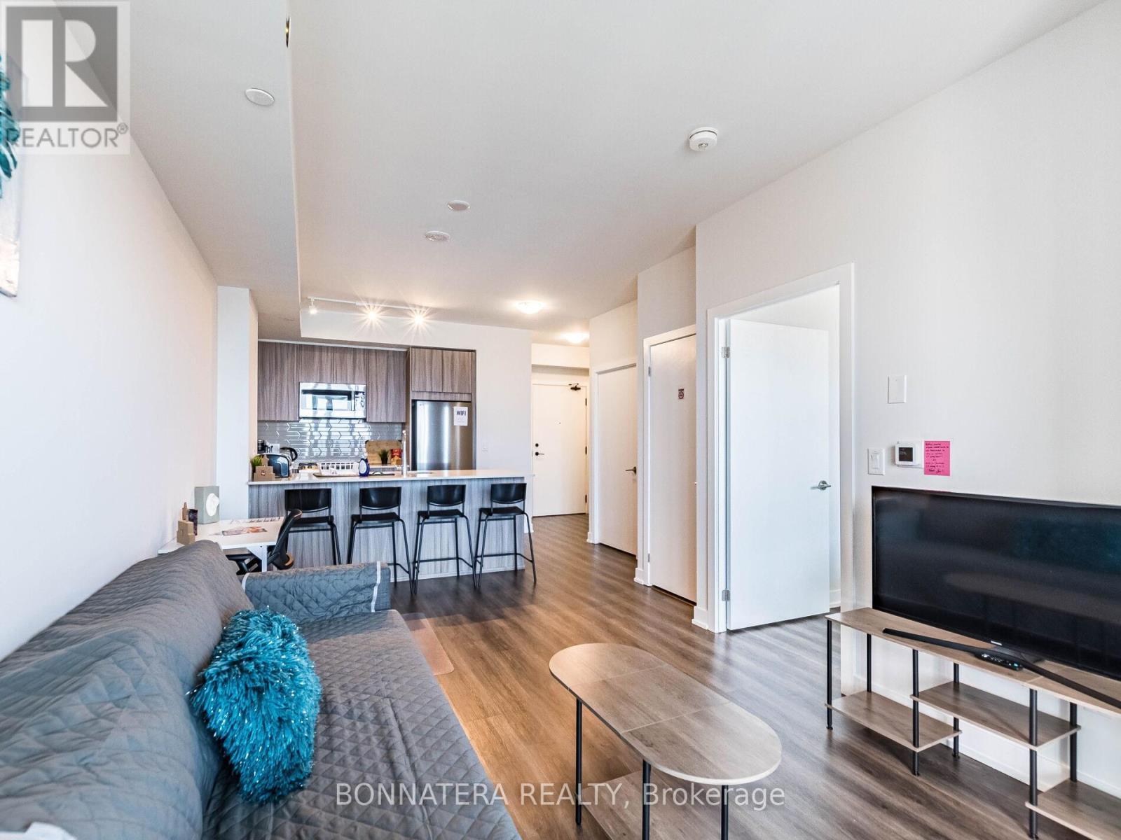 3302 - 4130 Parkside Village Drive, Mississauga, Ontario  L5B 0L7 - Photo 22 - W12755700