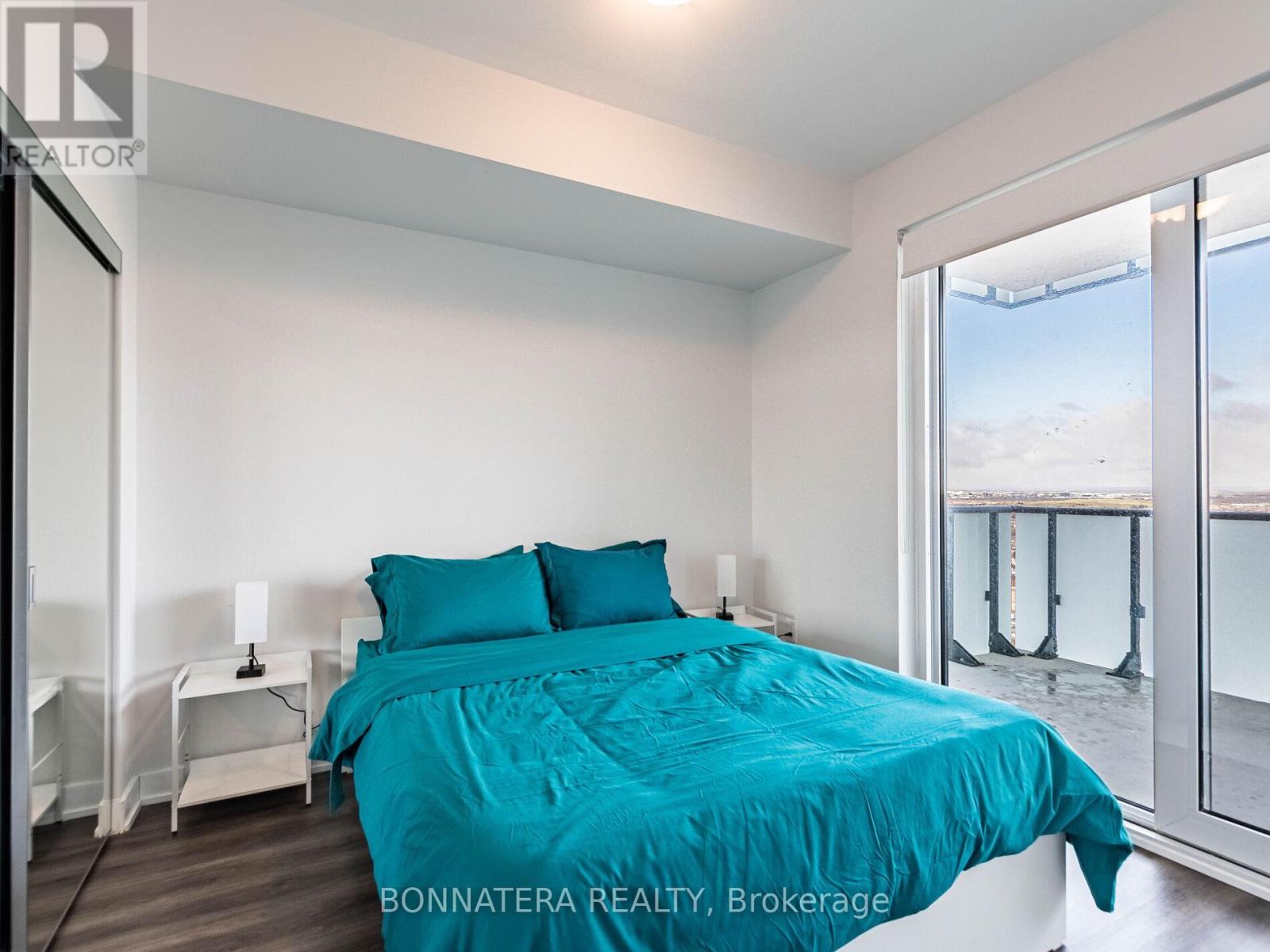 3302 - 4130 Parkside Village Drive, Mississauga, Ontario  L5B 0L7 - Photo 23 - W12755700