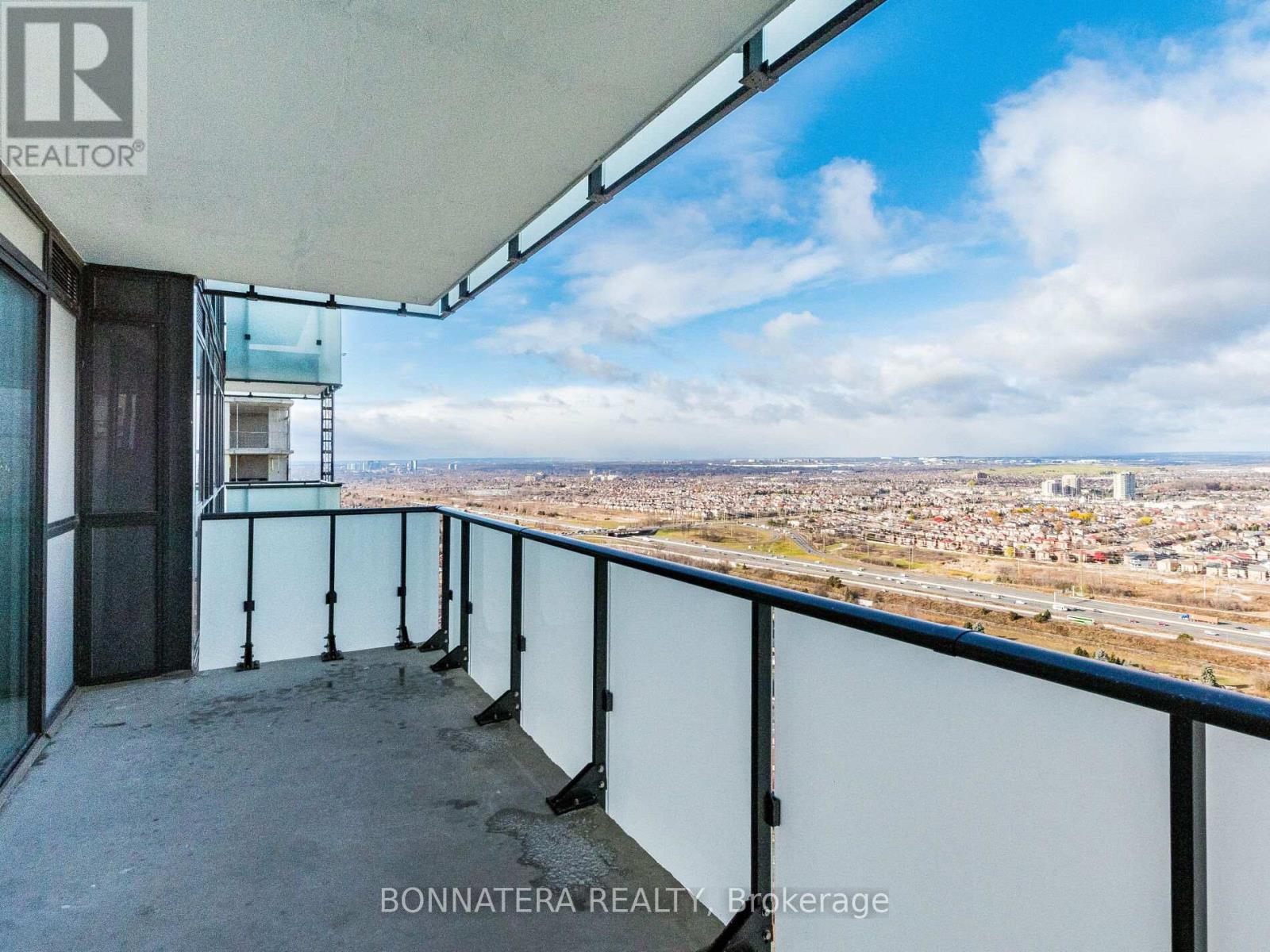 3302 - 4130 Parkside Village Drive, Mississauga, Ontario  L5B 0L7 - Photo 30 - W12755700