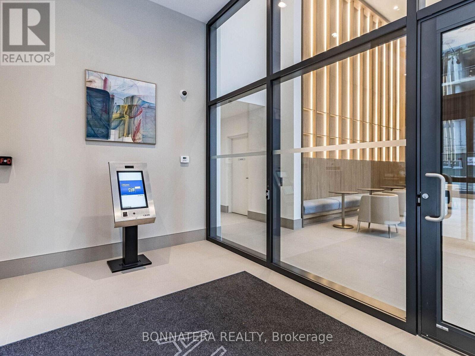 3302 - 4130 Parkside Village Drive, Mississauga, Ontario  L5B 0L7 - Photo 33 - W12755700