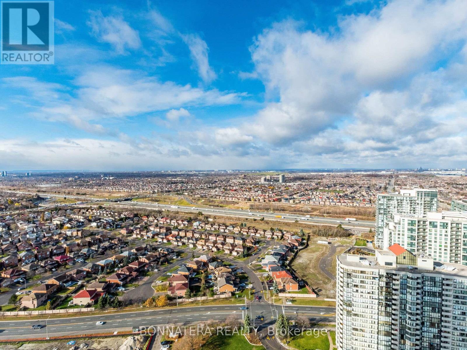 3302 - 4130 Parkside Village Drive, Mississauga, Ontario  L5B 0L7 - Photo 44 - W12755700