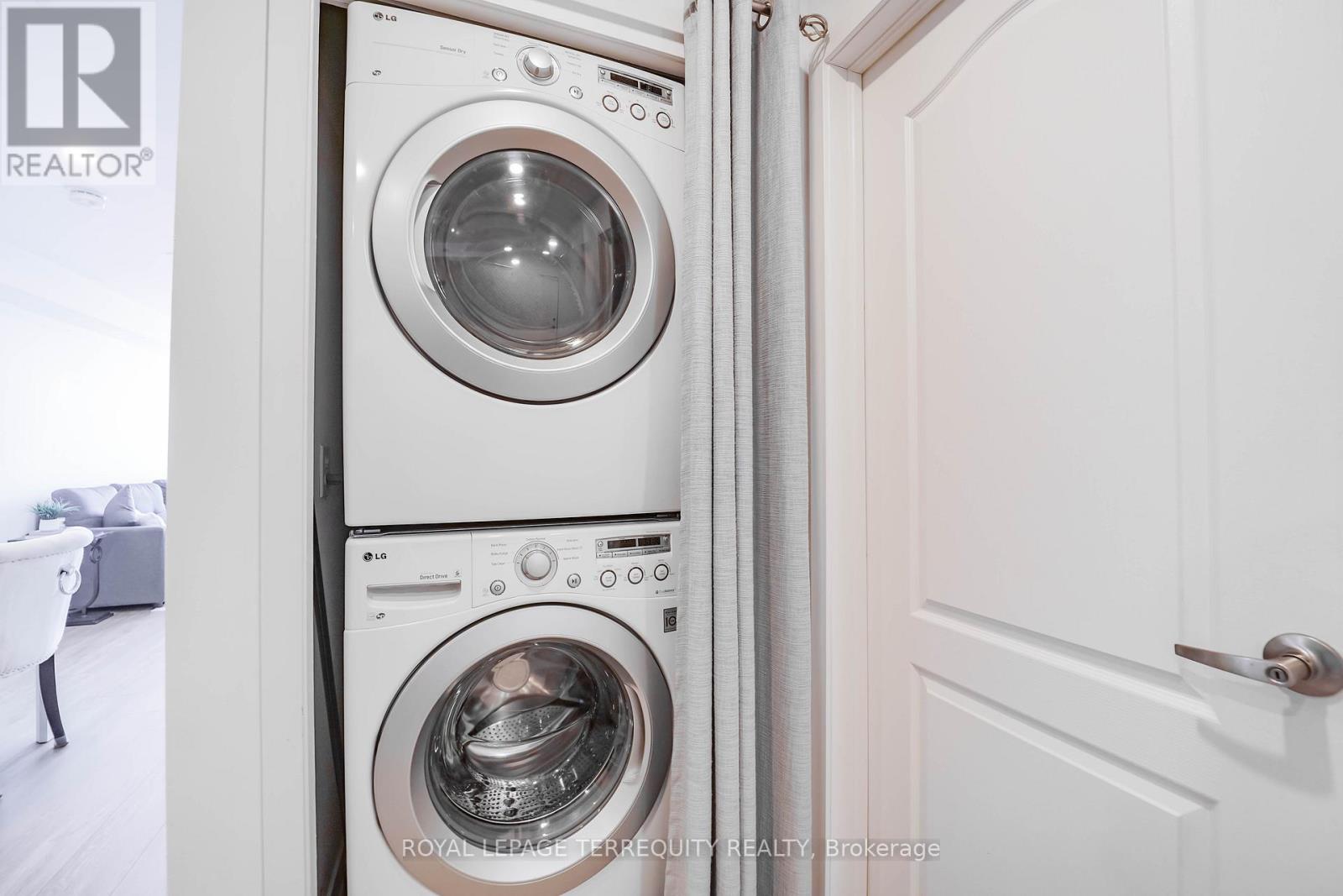 2405 - 6 Dayspring Circle, Brampton, Ontario  L6P 2Z6 - Photo 21 - W12755716