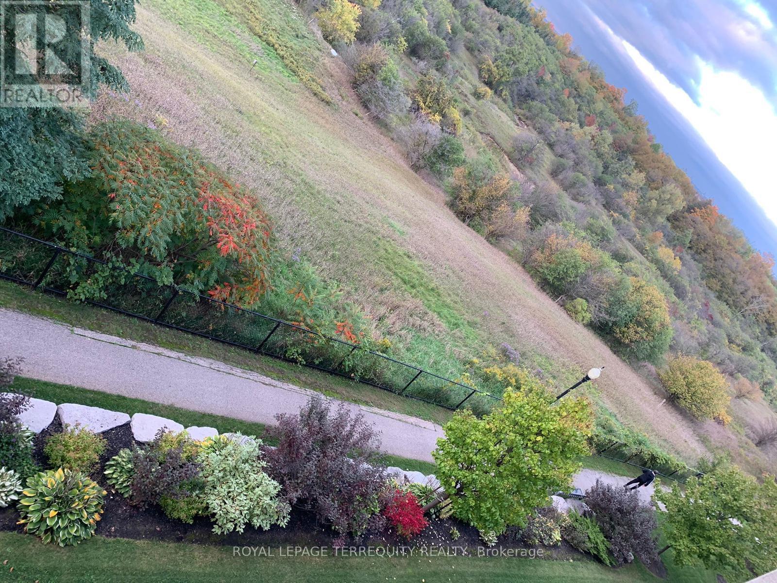 2405 - 6 Dayspring Circle, Brampton, Ontario  L6P 2Z6 - Photo 29 - W12755716