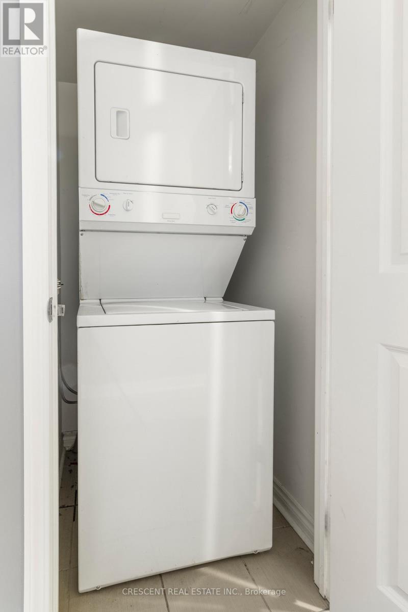 3002 - 385 Prince Of Wales Drive, Mississauga, Ontario  L5B 0C6 - Photo 16 - W12755728