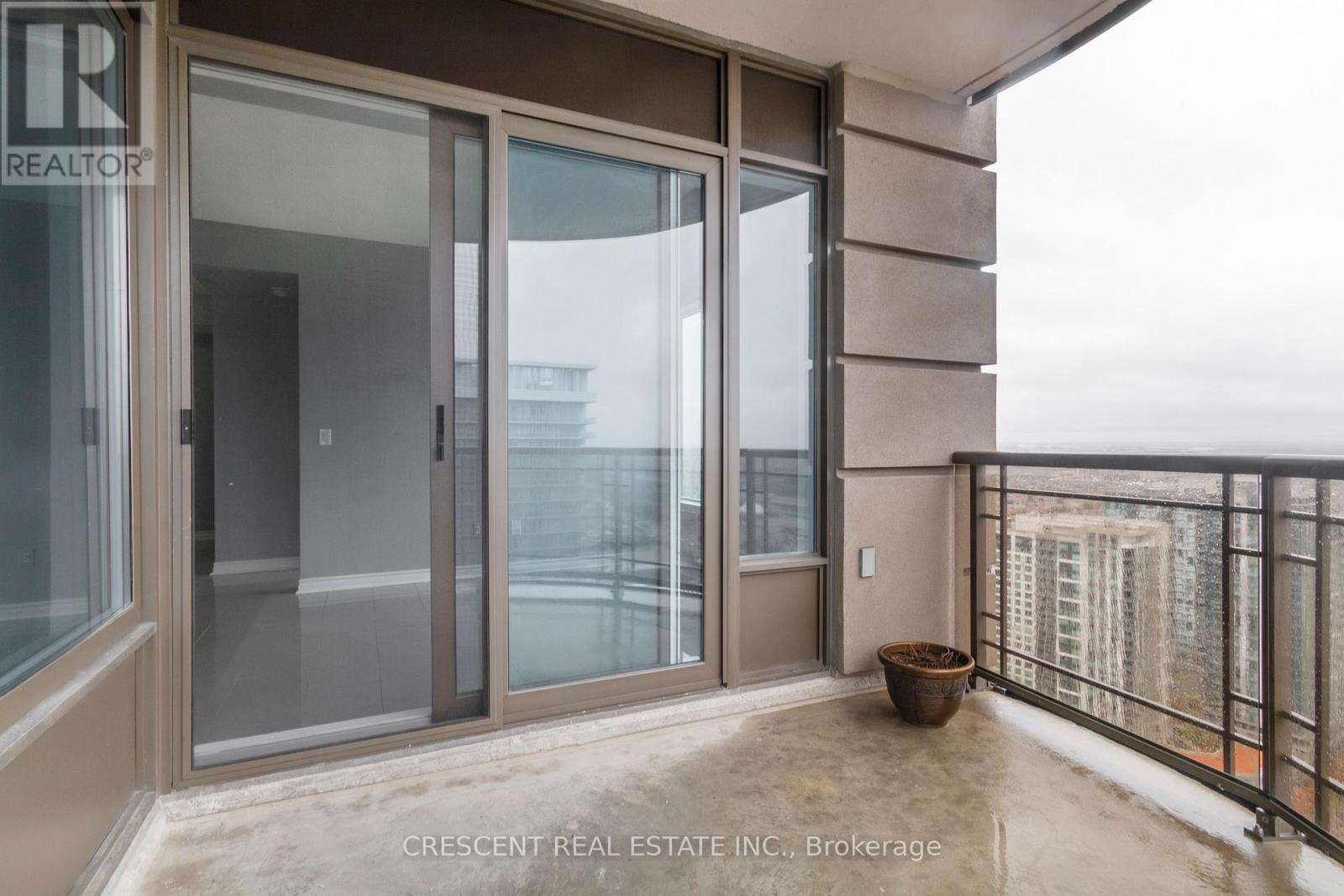 3002 - 385 Prince Of Wales Drive, Mississauga, Ontario  L5B 0C6 - Photo 18 - W12755728