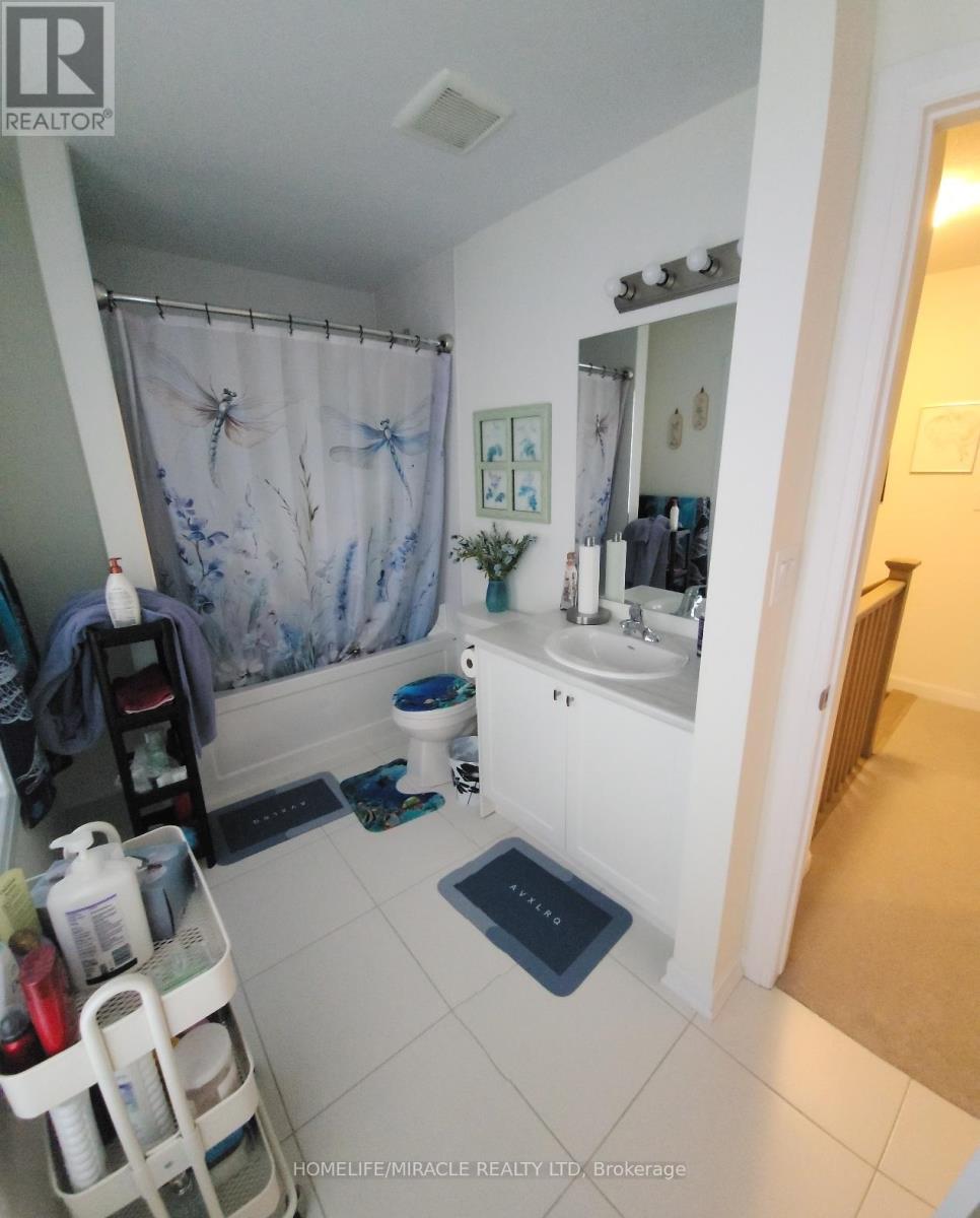 14 Golf Links Drive, Loyalist, Ontario  K0H 1G0 - Photo 6 - X12755722