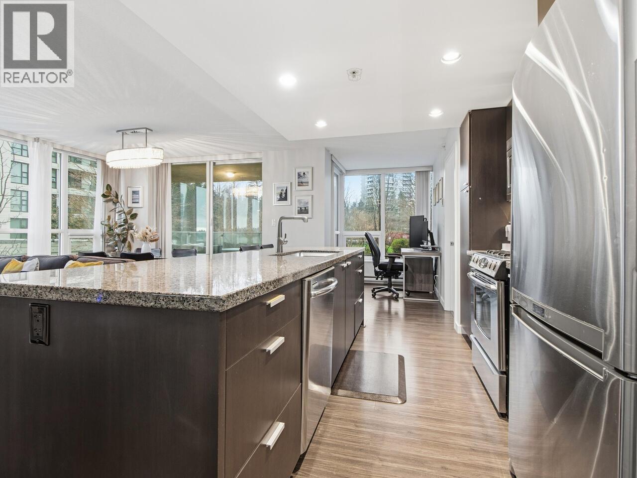 405 2232 Douglas Road, Burnaby, British Columbia  V5C 0G9 - Photo 4 - R3078917