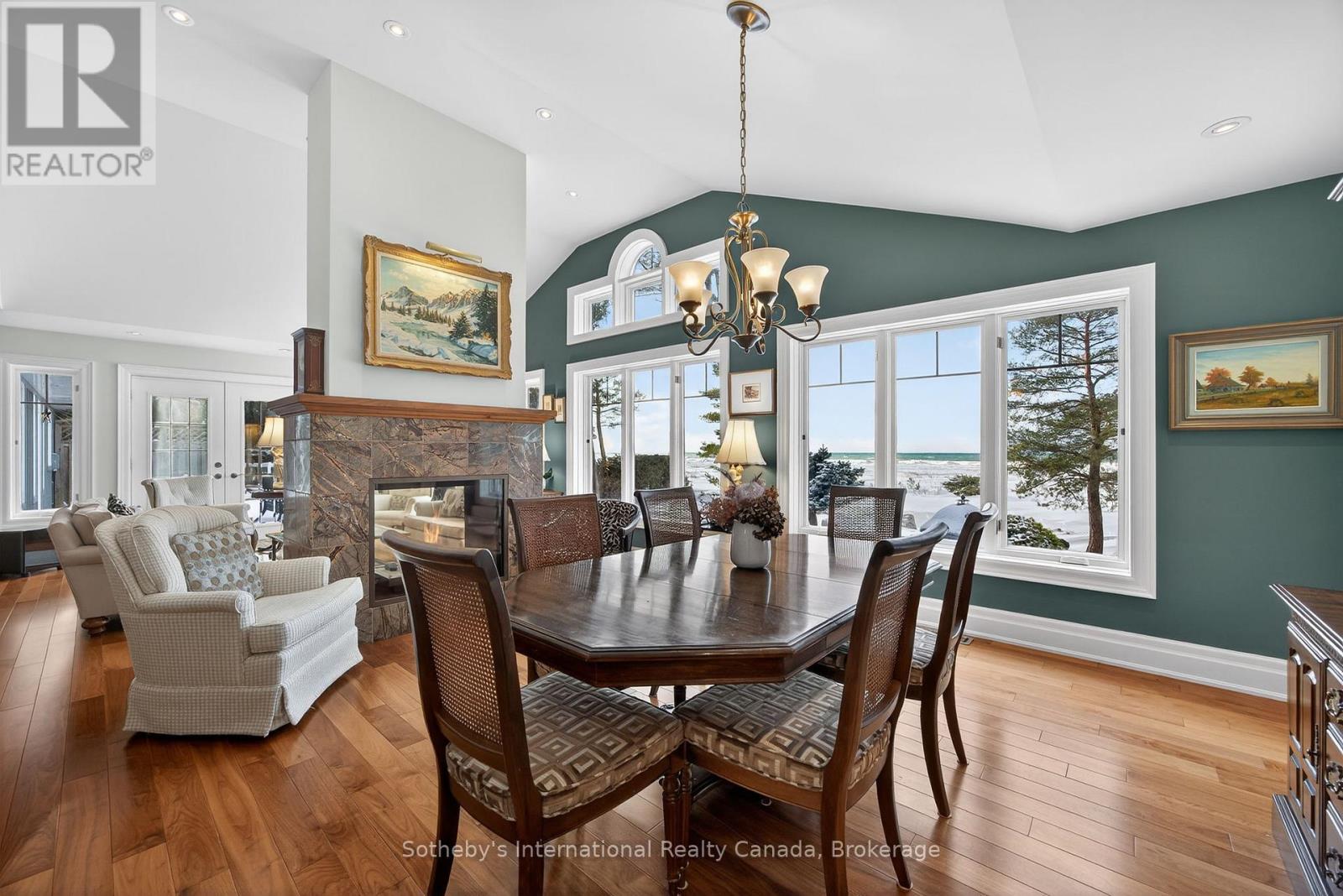 1036 River Road E, Wasaga Beach, Ontario  L0L 2P0 - Photo 22 - S12755812