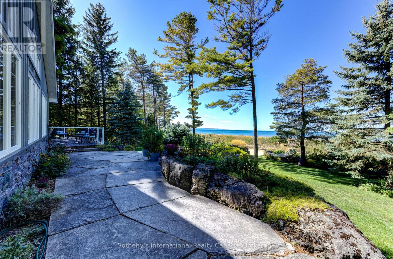 1036 River Road E, Wasaga Beach, Ontario  L0L 2P0 - Photo 43 - S12755812