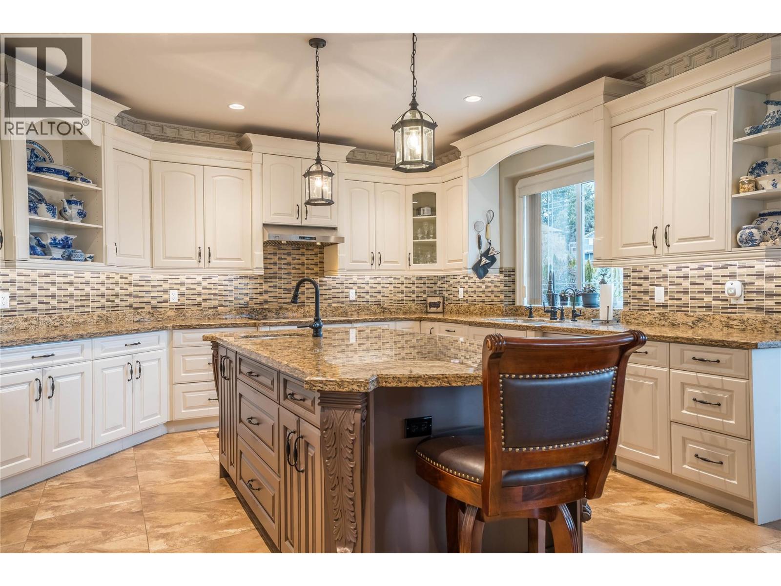 186 Jewel Place, Summerland, British Columbia  V0H 1Z4 - Photo 8 - 10374482