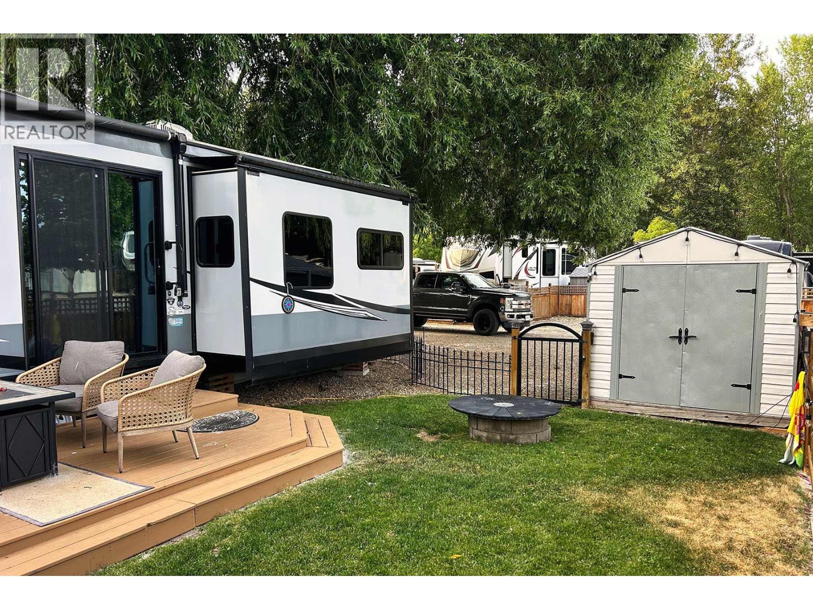 16 Osprey Lane, Lee Creek, British Columbia  V0E 1M4 - Photo 6 - 10374286