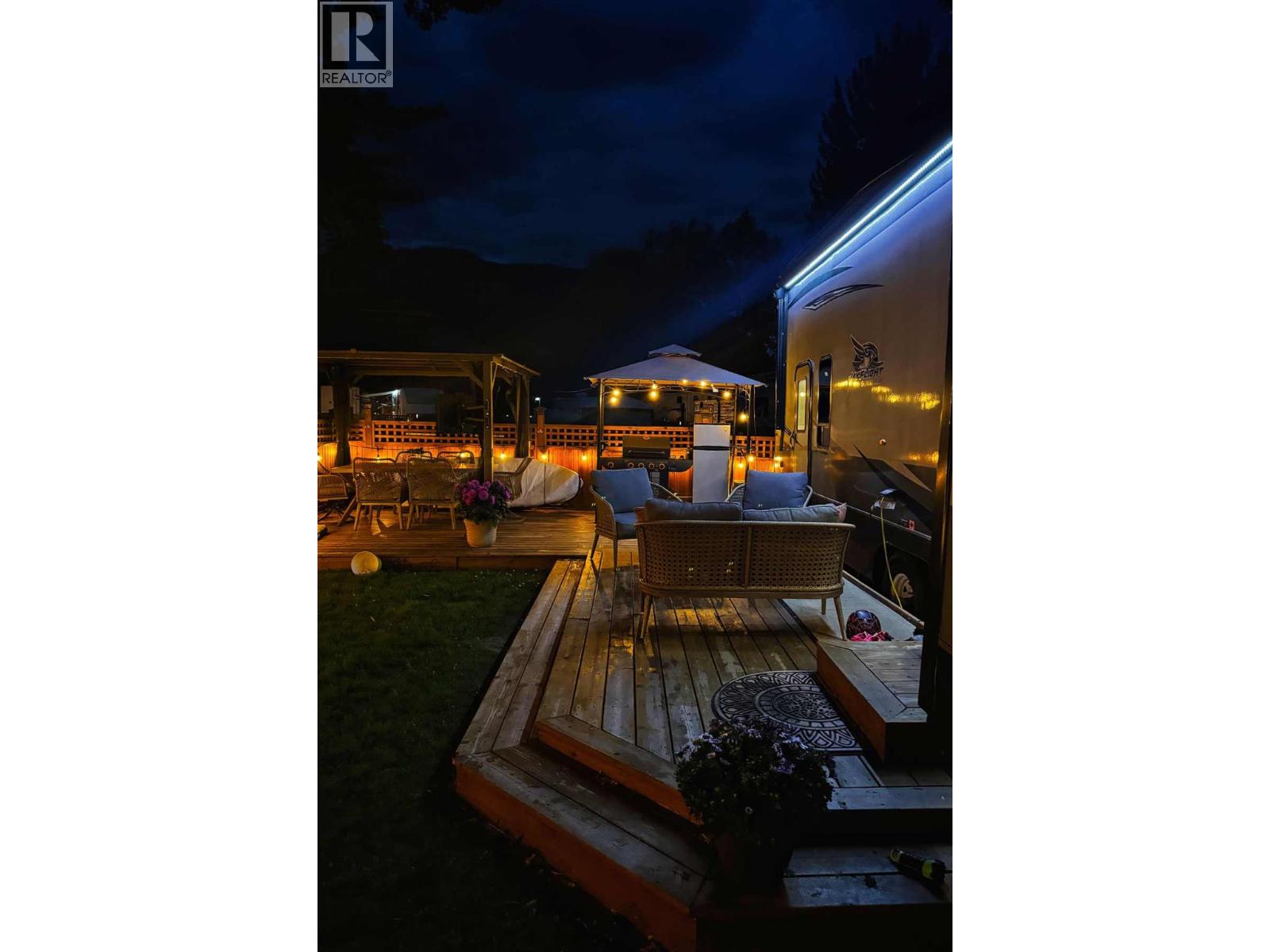 16 Osprey Lane, Lee Creek, British Columbia  V0E 1M4 - Photo 70 - 10374286