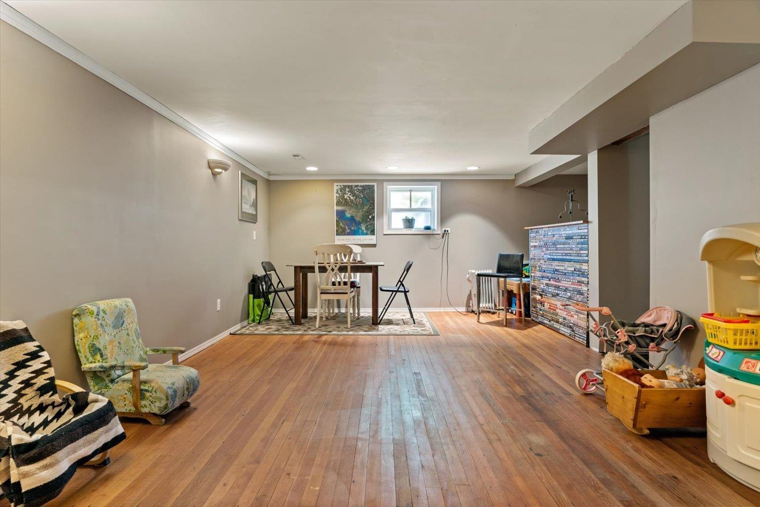 32485 Mcrae Avenue, Mission, British Columbia  V2V 2L6 - Photo 27 - R3084330