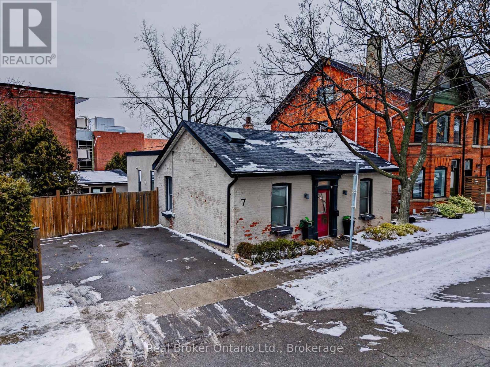 7 Foster Street, Hamilton, Ontario  L8N 1Z7 - Photo 28 - X12755758