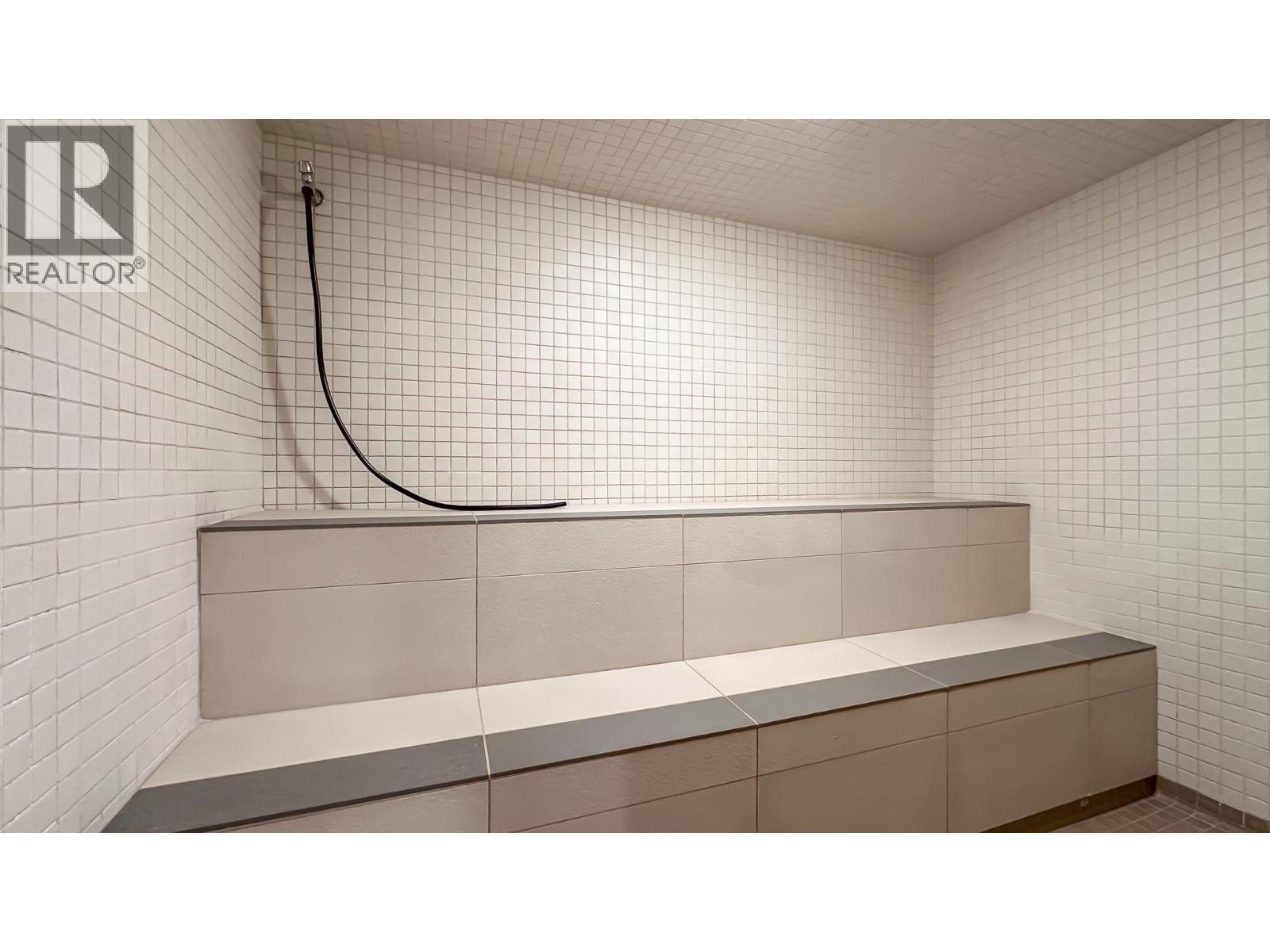 305 2088 Madison Avenue, Burnaby, British Columbia  V5C 6T5 - Photo 19 - R3086008