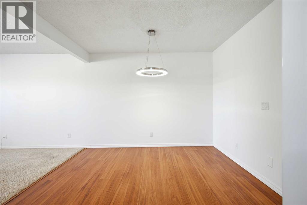 132 Royal Birch Mount Nw, Calgary, Alberta  T3G 5W9 - Photo 17 - A2282365