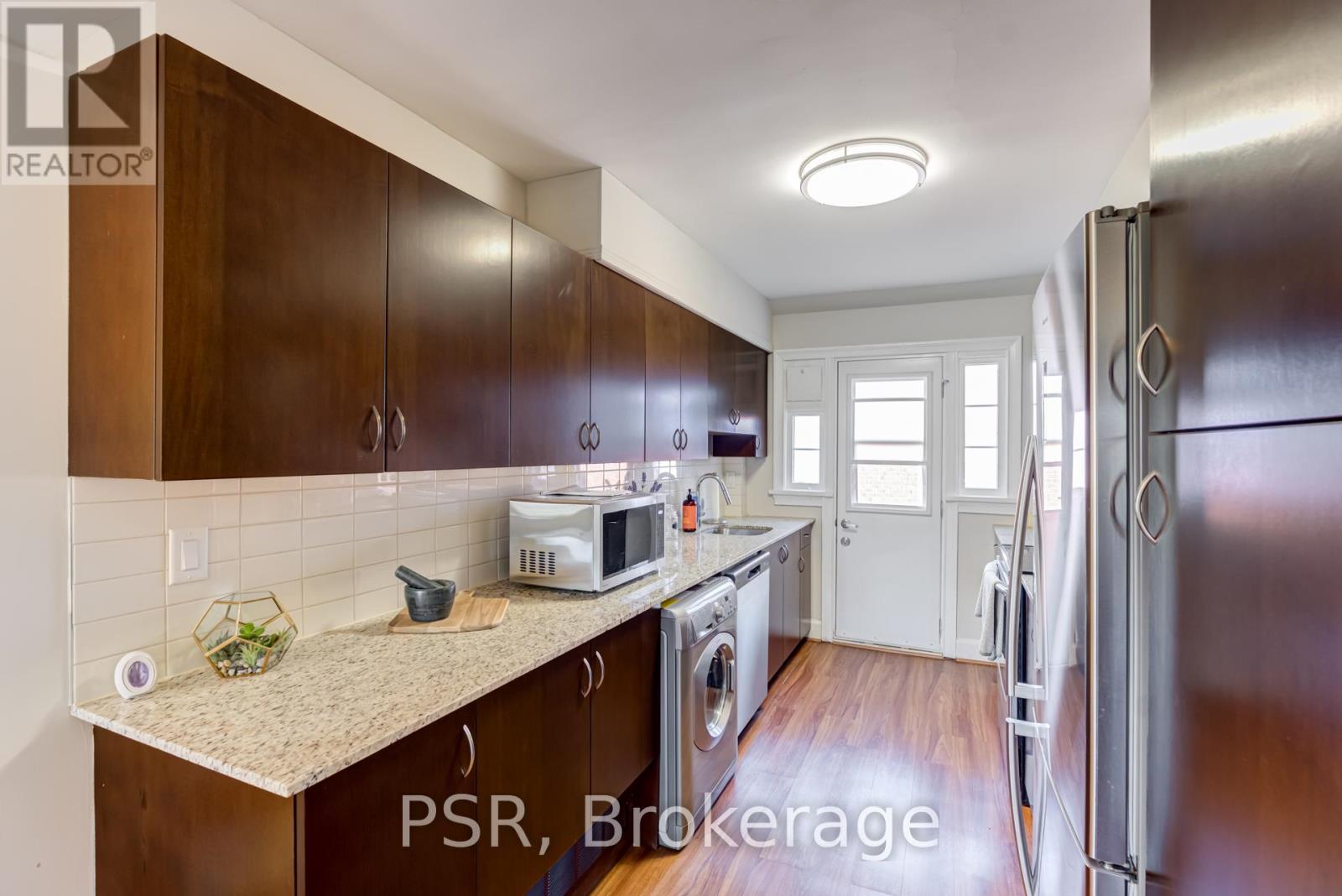 U03 - 3 Airdrie Road, Toronto (Leaside), Ontario  M4G 1L8 - Photo 7 - C12755752