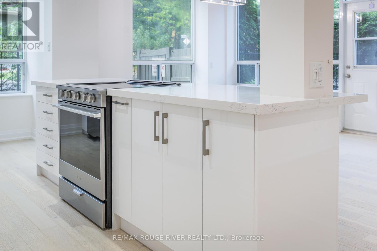 109 - 238 Doris Avenue, Toronto, Ontario  M2N 6W1 - Photo 8 - C12755754