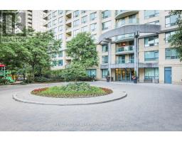 109 - 238 DORIS AVENUE, Toronto, Ontario