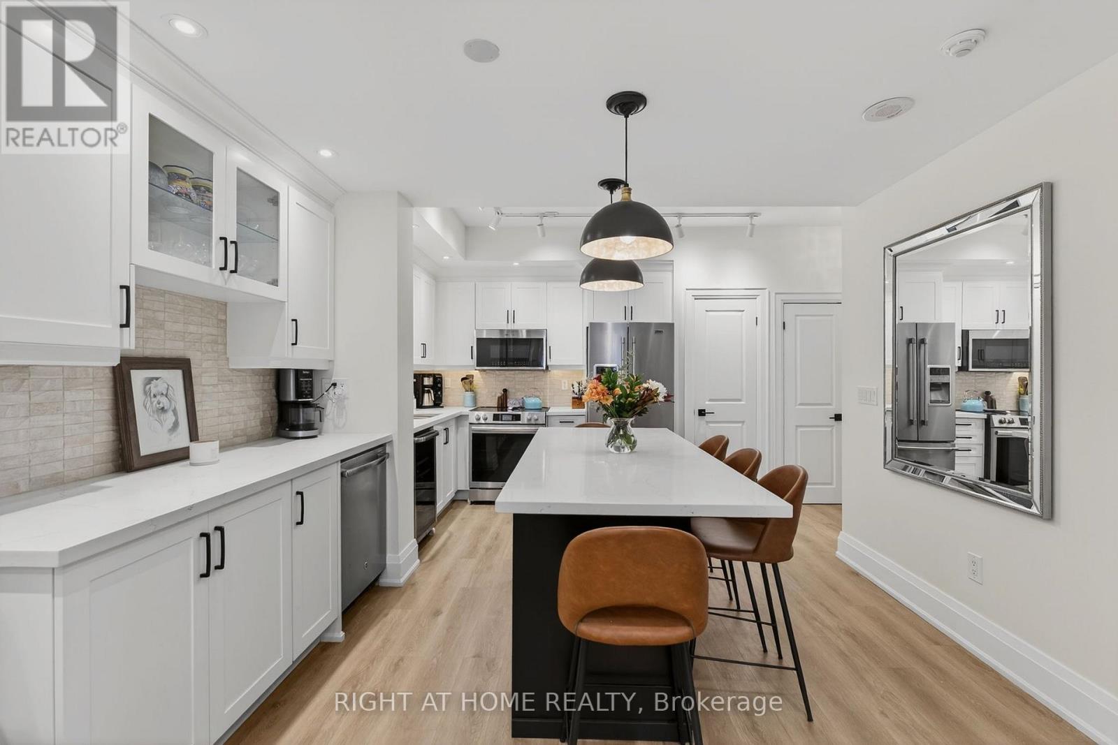 11 Bastion Street, Toronto (Niagara), Ontario  M5V 1A4 - Photo 10 - C12755790