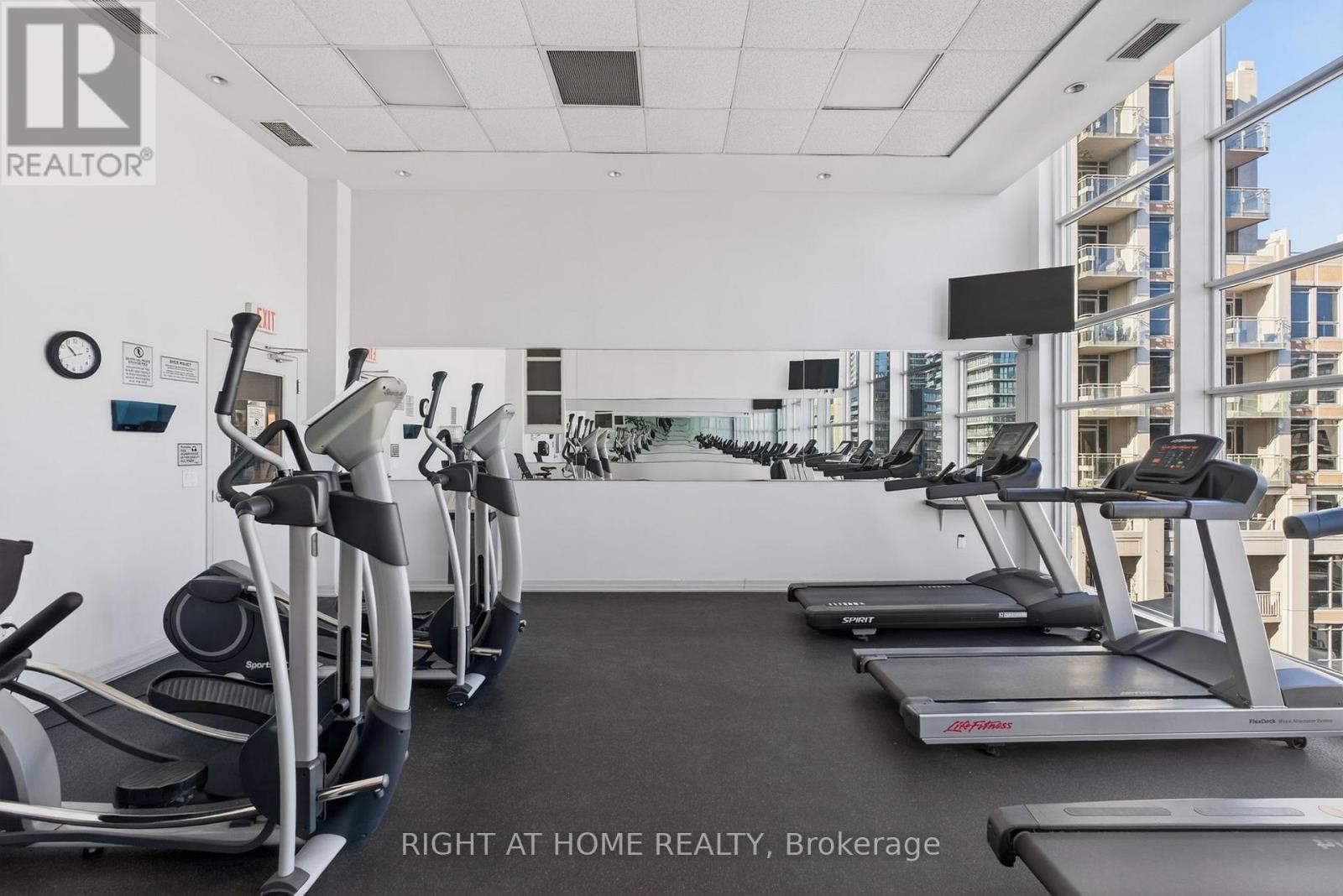 11 Bastion Street, Toronto (Niagara), Ontario  M5V 1A4 - Photo 20 - C12755790