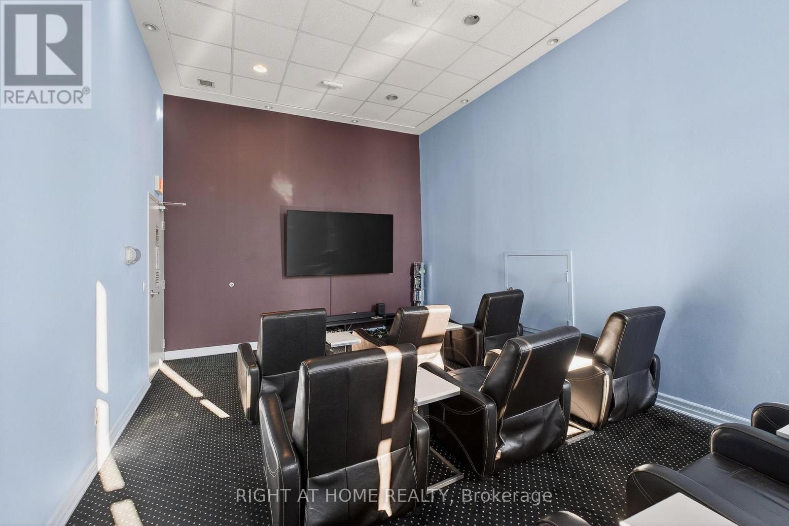 11 Bastion Street, Toronto (Niagara), Ontario  M5V 1A4 - Photo 21 - C12755790