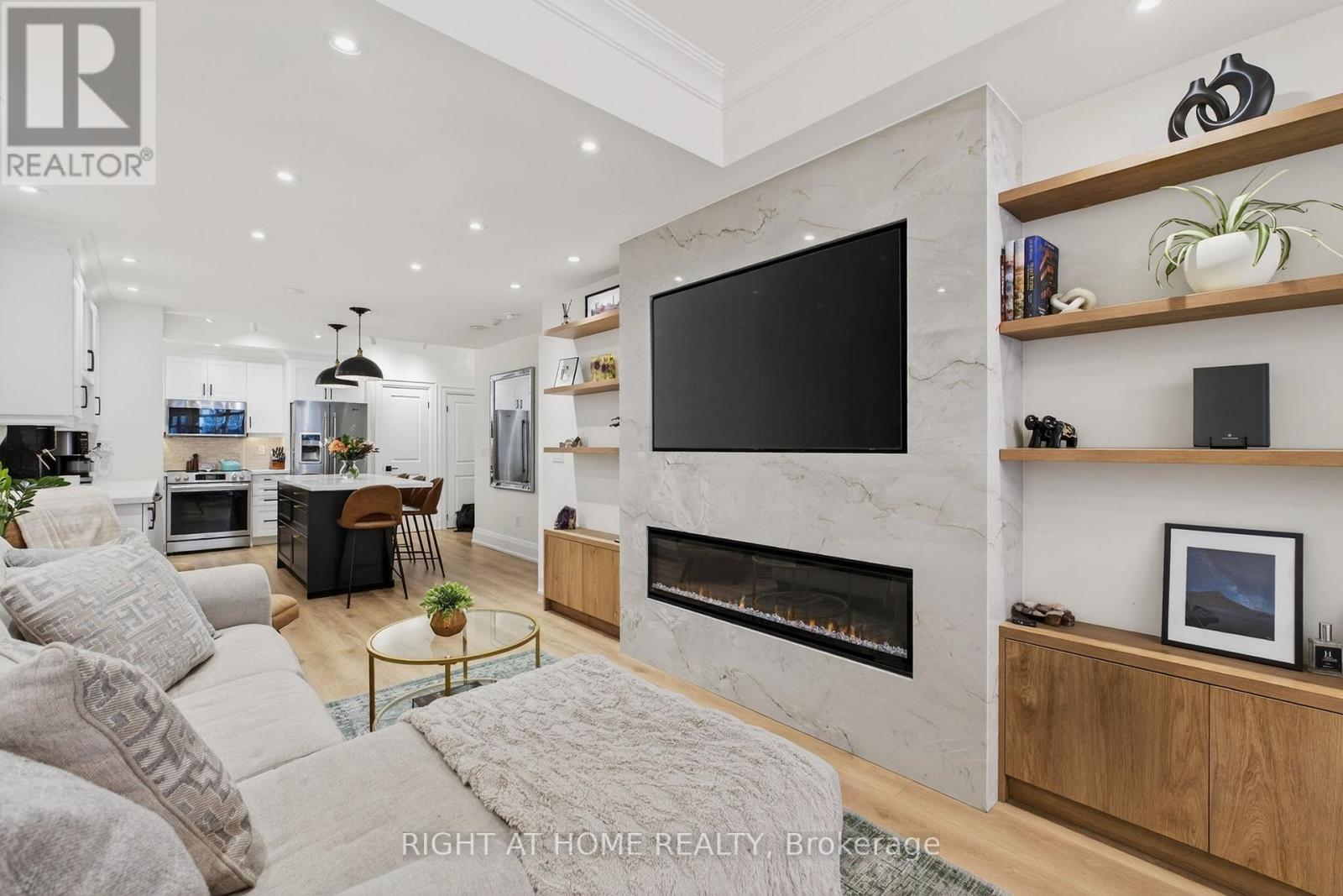 11 Bastion Street, Toronto (Niagara), Ontario  M5V 1A4 - Photo 6 - C12755790