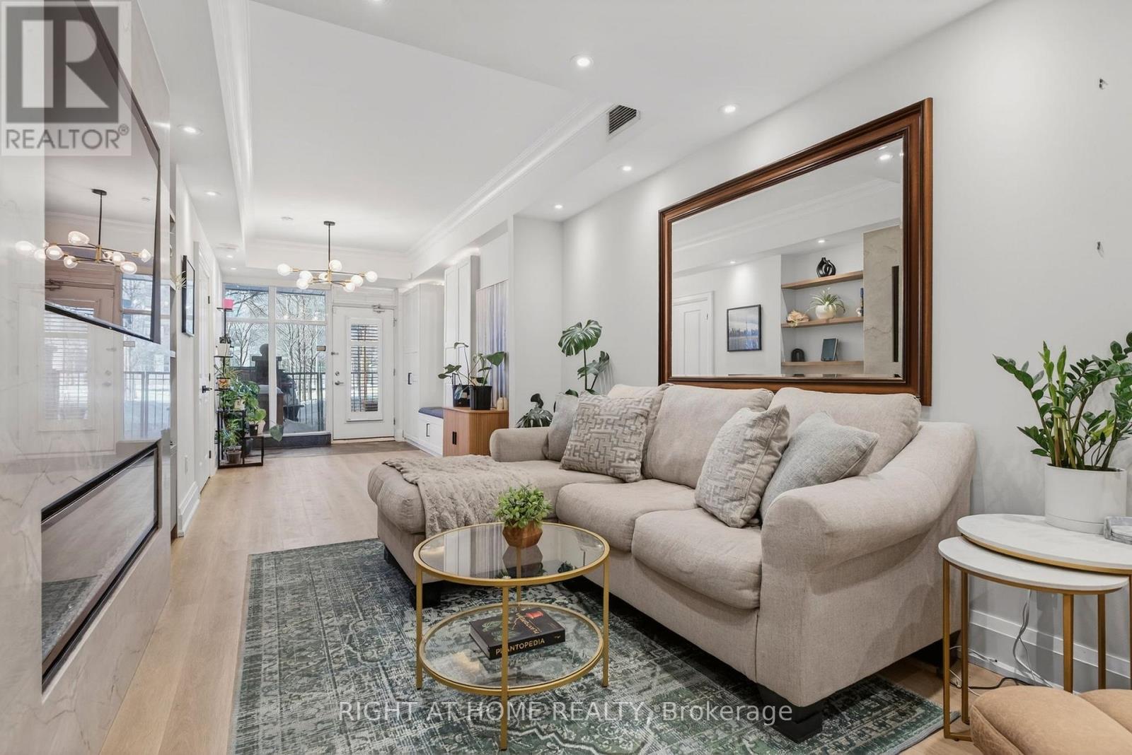 11 Bastion Street, Toronto (Niagara), Ontario  M5V 1A4 - Photo 7 - C12755790