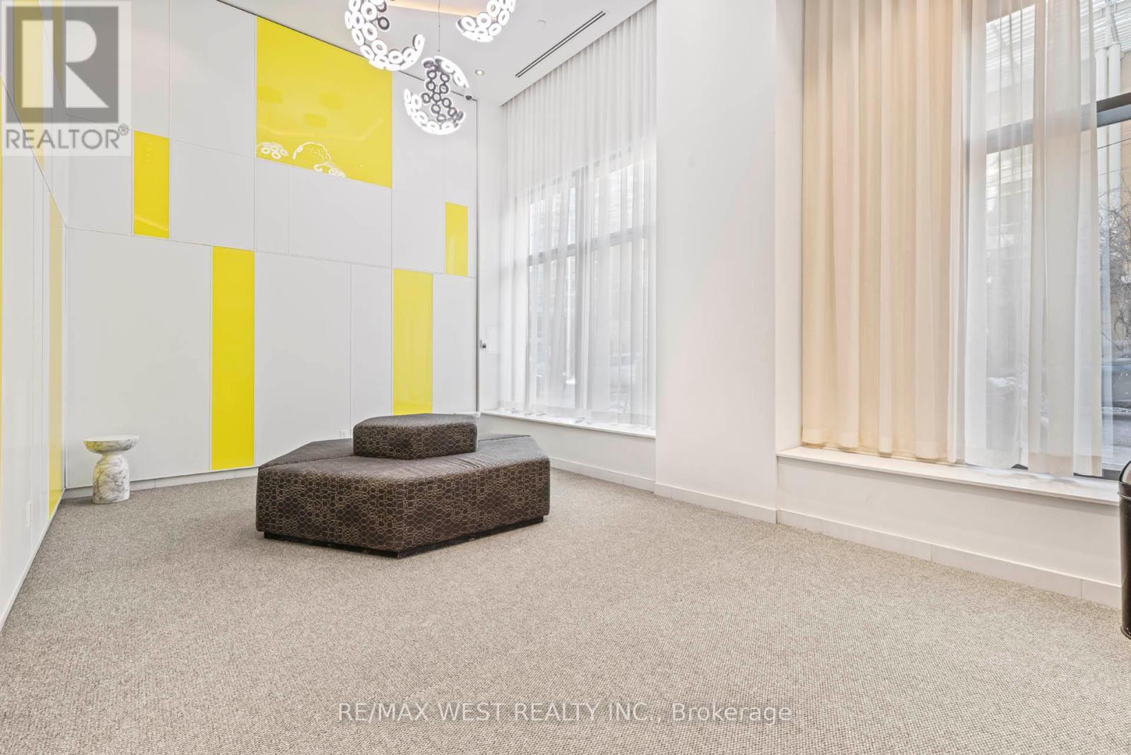 1010 - 159 Wellesley Street E, Toronto, Ontario  M4Y 0H5 - Photo 2 - C12755824