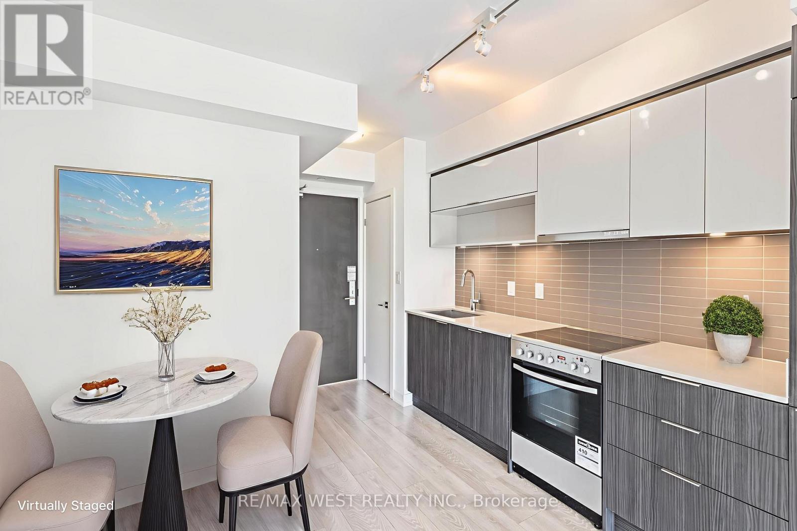 1010 - 159 Wellesley Street E, Toronto, Ontario  M4Y 0H5 - Photo 8 - C12755824